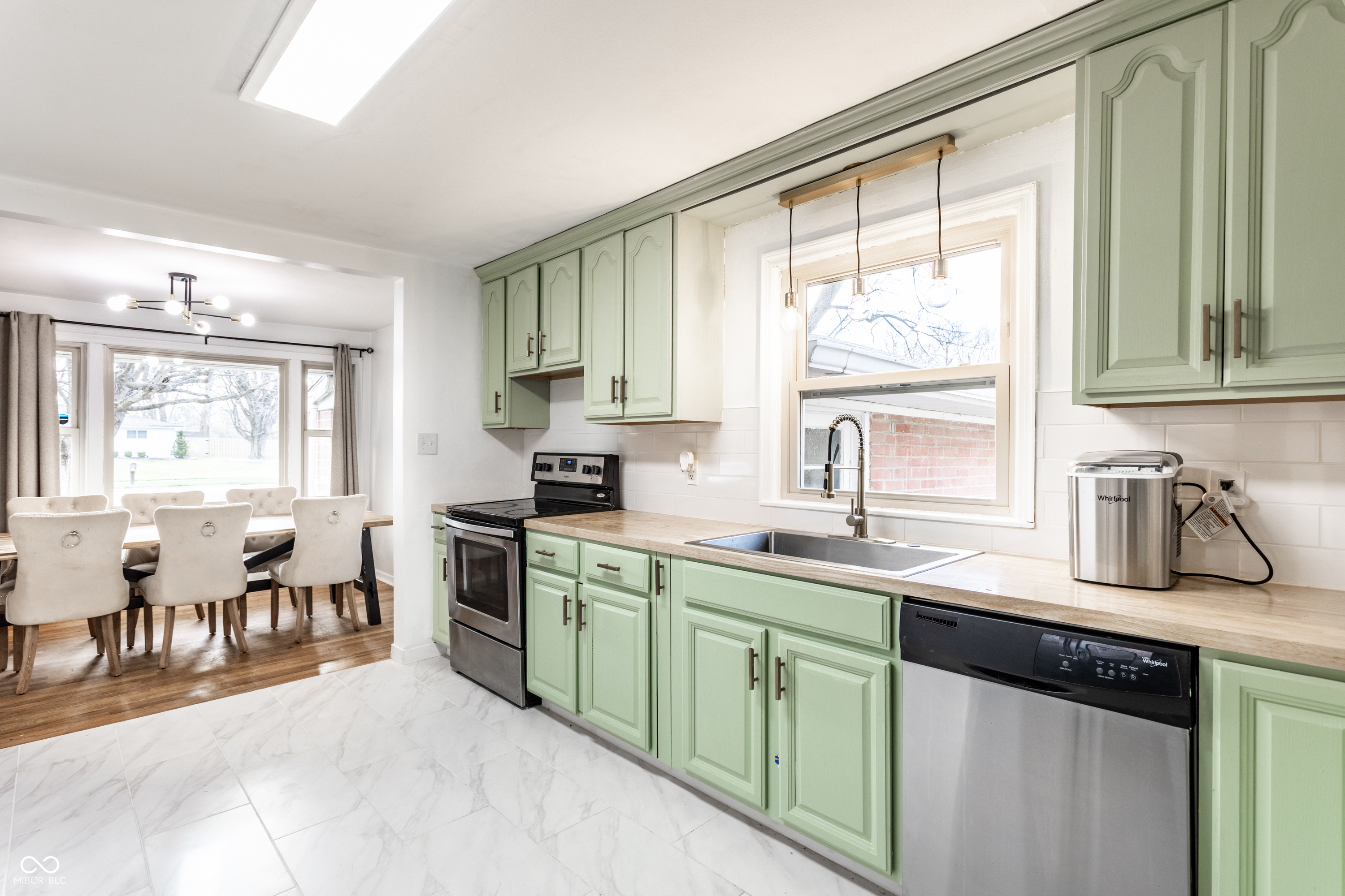 7230 Indian Lake Road Indianapolis, IN 46236 - Photo 12 of 29