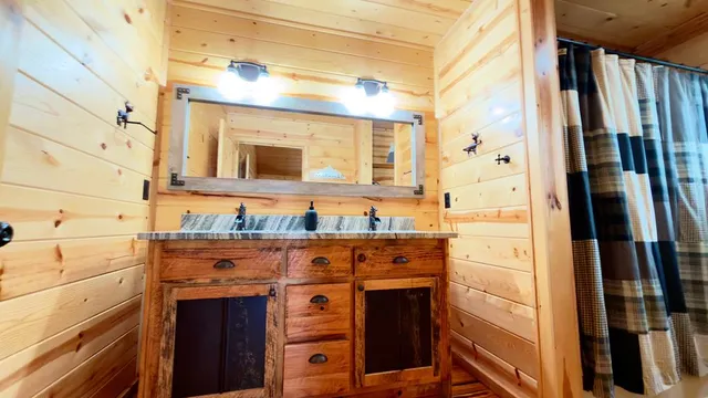 $349,900 | 449 Legendary Ridge Road, Murphy, NC 28906