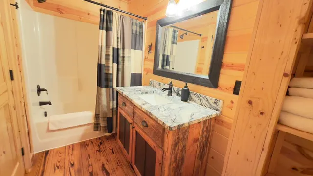 $349,900 | 449 Legendary Ridge Road, Murphy, NC 28906