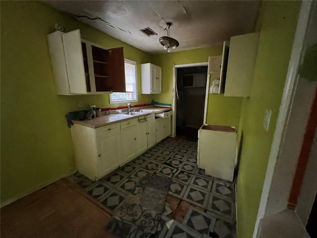 118 Meriwether Street Grantville, GA 30220 - Photo 5 of 15