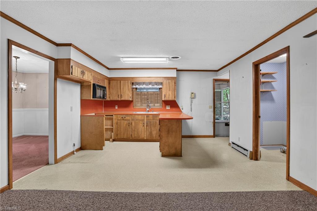 1484 Walker Road Asheboro, NC 27205 - Photo 9 of 33 Gallery Image 9