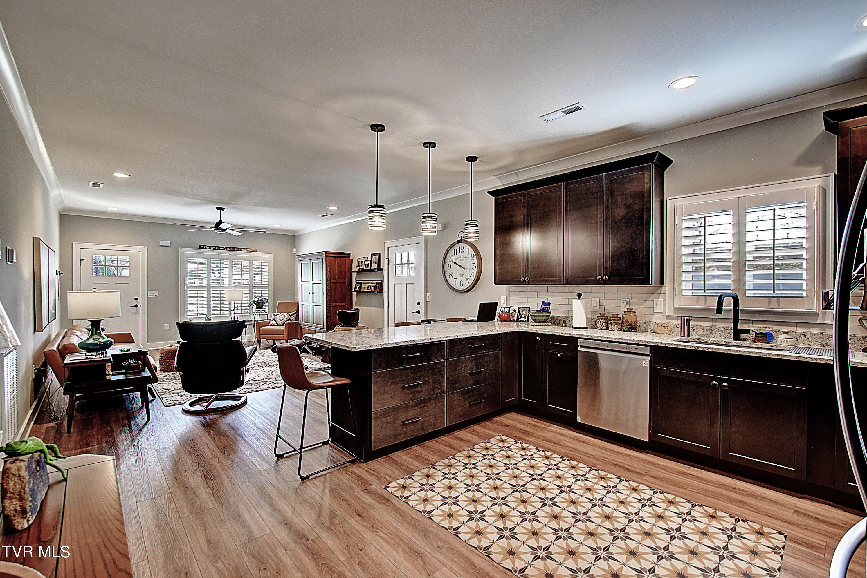 125 Lynn Road Johnson City, TN 37604 - Photo 13 of 30 DSC_0199And8more