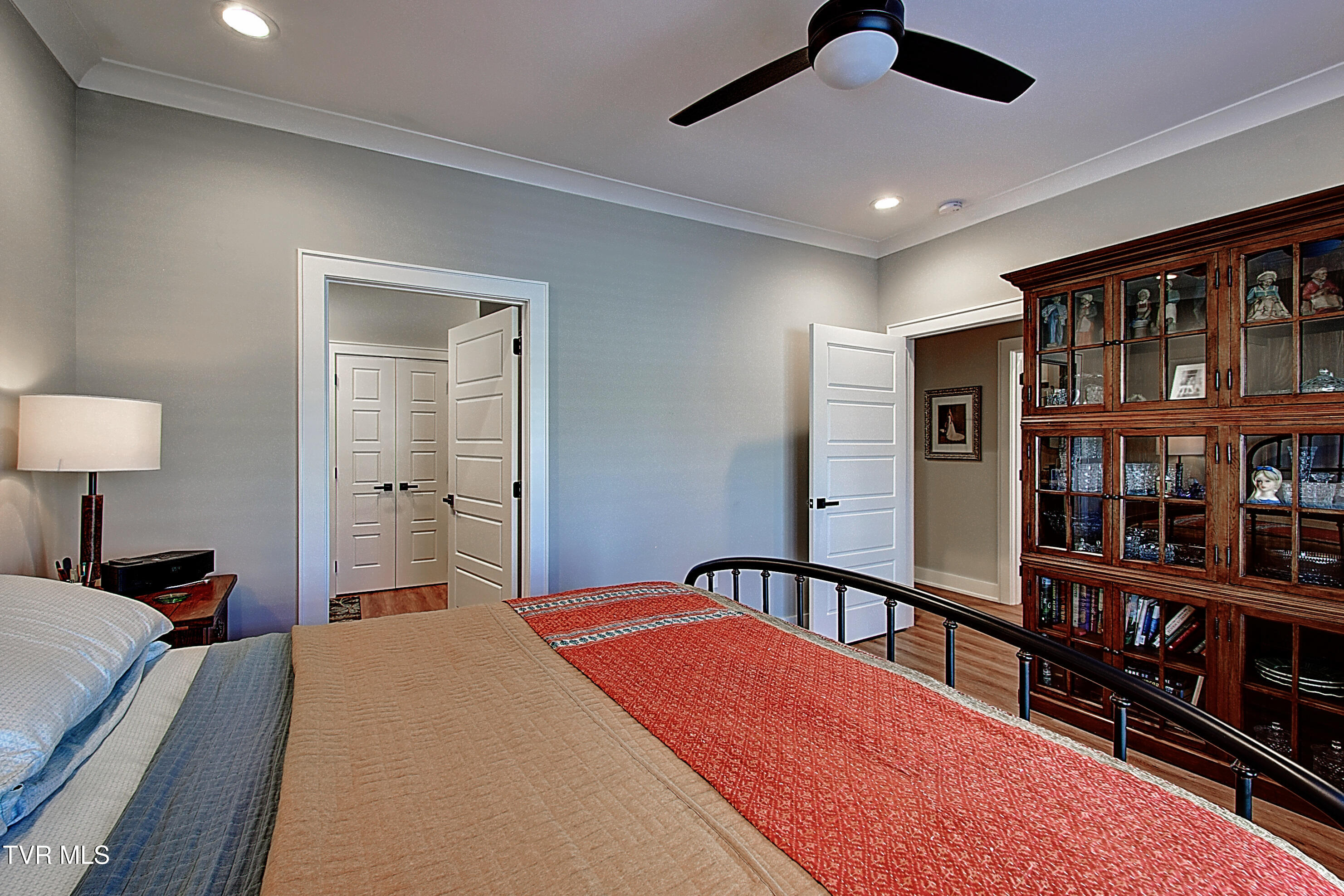 125 Lynn Road Johnson City, TN 37604 - Photo 17 of 30 DSC_0271And8more