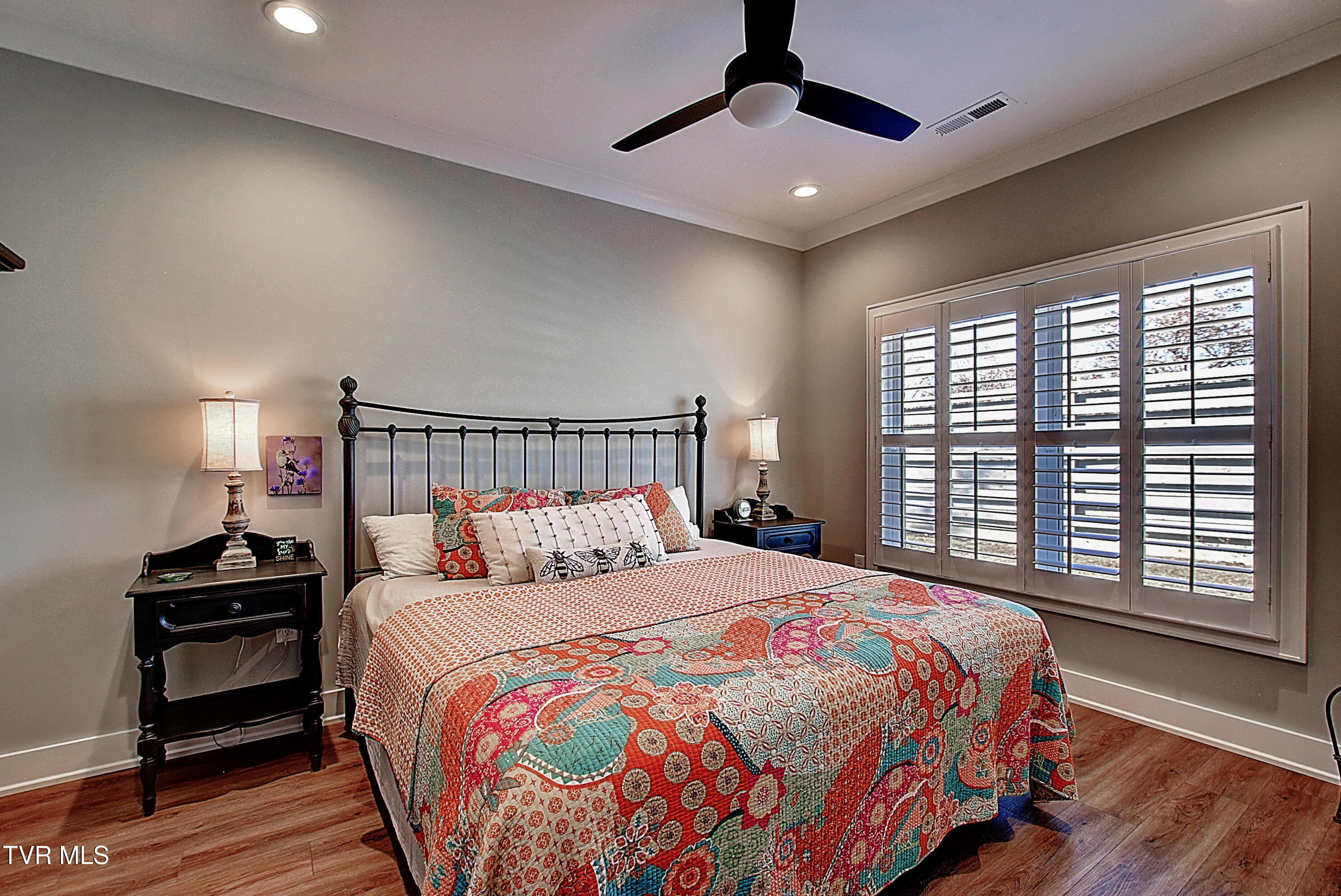 125 Lynn Road Johnson City, TN 37604 - Photo 22 of 30 DSC_0361And8more