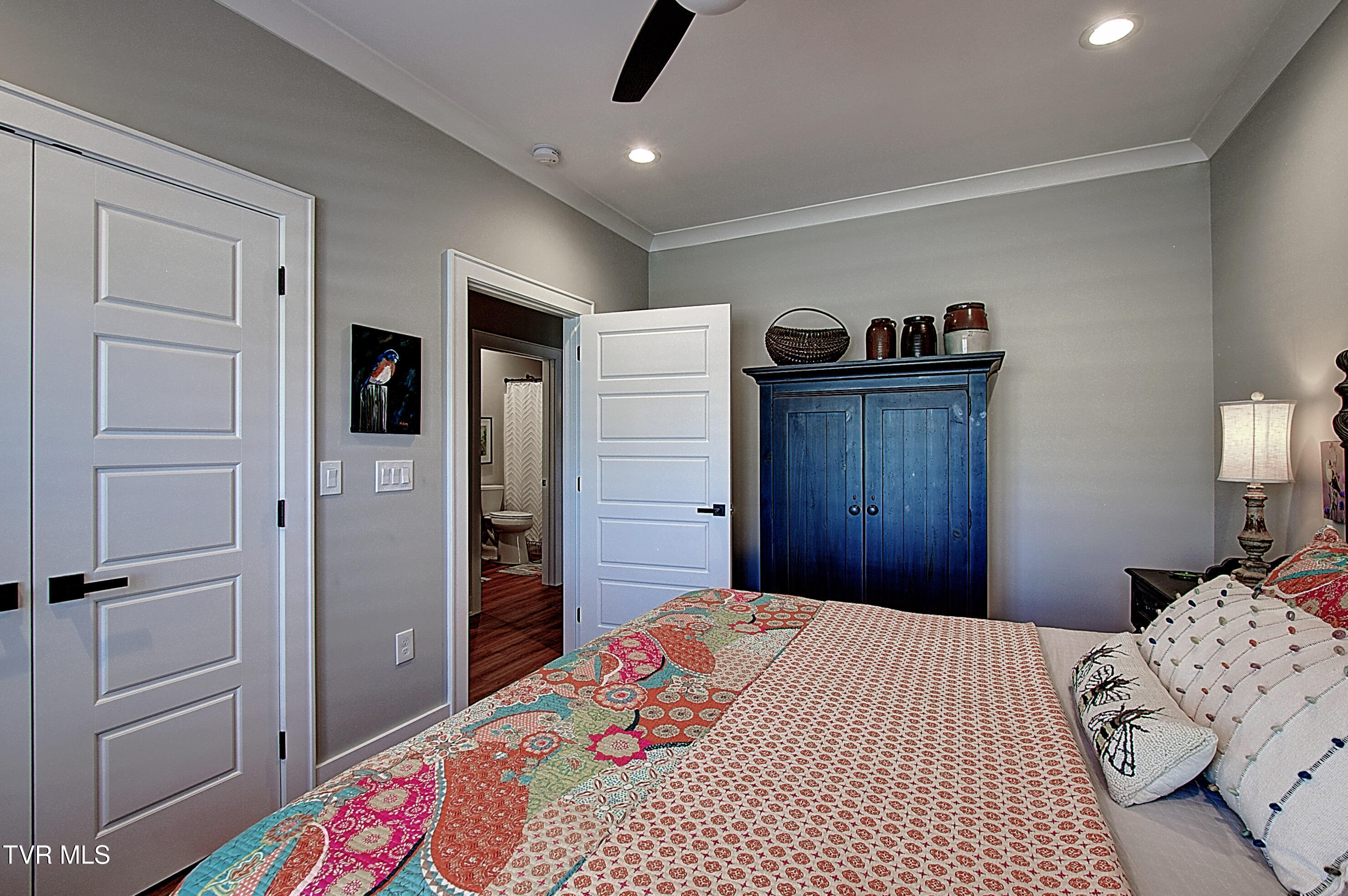 125 Lynn Road Johnson City, TN 37604 - Photo 23 of 30 DSC_0379And8more