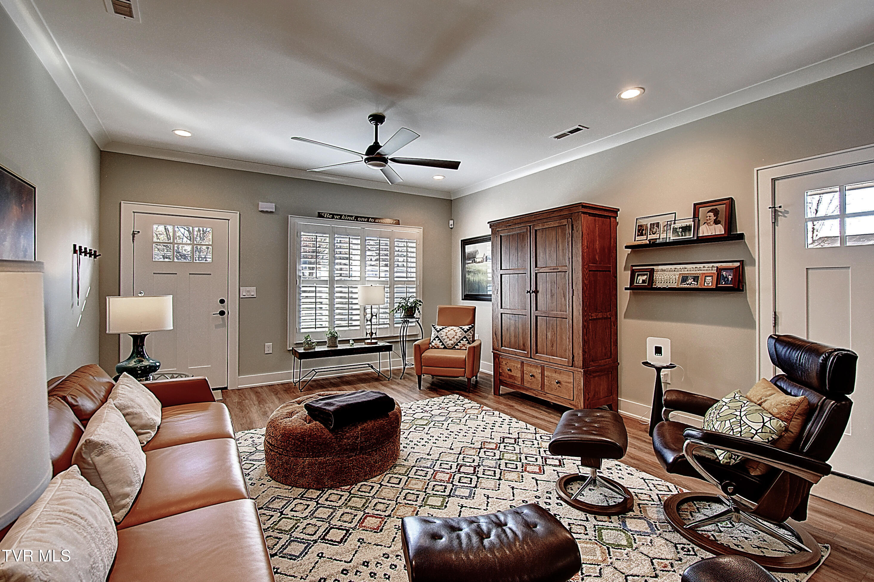 125 Lynn Road Johnson City, TN 37604 - Photo 9 of 30 DSC_0127And8more