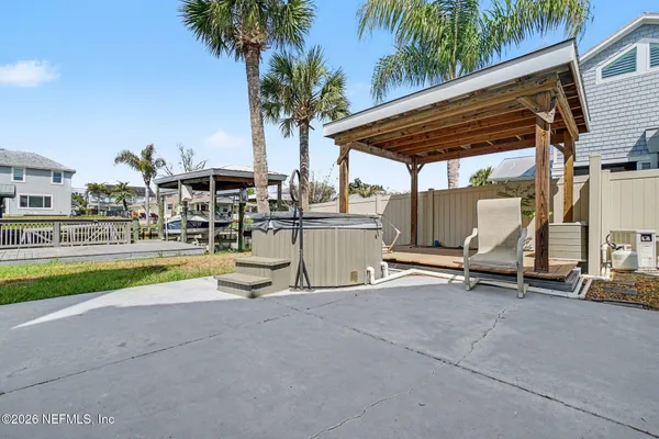 $750,000 | 4258 Seabreeze Drive, Jacksonville, FL 32250
