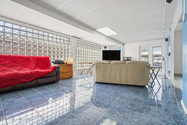 $750,000 | 4258 Seabreeze Drive, Jacksonville, FL 32250
