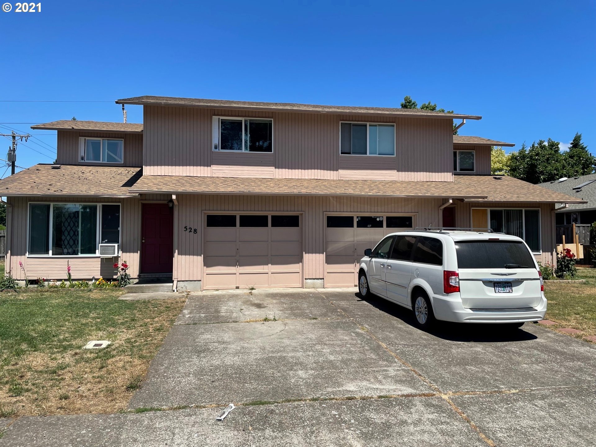 528 T Street Springfield, OR 97477 - Photo 1 of 2