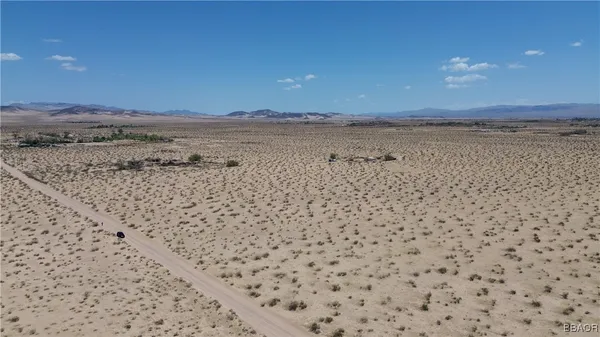 $39,900 | 47701 Palma Vista Road, Newberry Springs, CA 92365