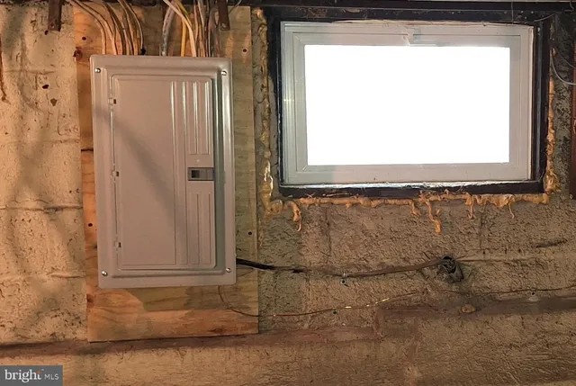 $53,900 | 306 East Industrial Boulevard, Cumberland, MD 21502