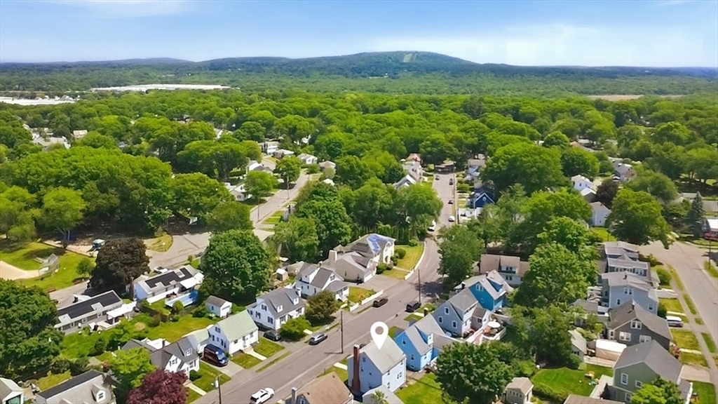 31 Beech Street Dedham, MA 02026 - Photo 37 of 40