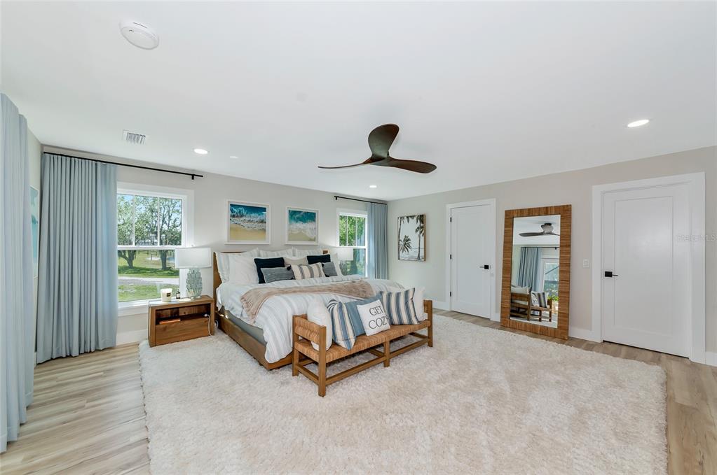1208 Oak Hammock Road Sarasota, FL 34240 - Photo 22 of 83