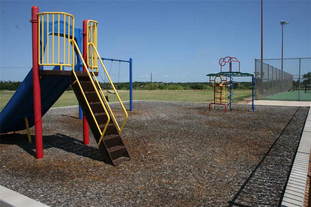 3033 Hells Gate Loop, Unit D101 Strawn, TX 76475 - Photo 30 of 32 Gallery Image 30