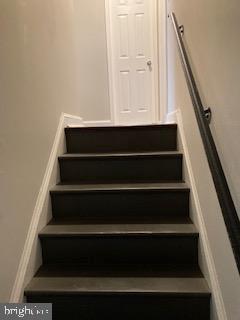 1987 Addison Road South District Heights, MD 20747 - Photo 12 of 18