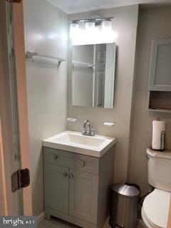 1987 Addison Road South District Heights, MD 20747 - Photo 16 of 18 Bathroom Upper Level