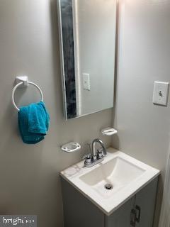 1987 Addison Road South District Heights, MD 20747 - Photo 8 of 18 Half Bath