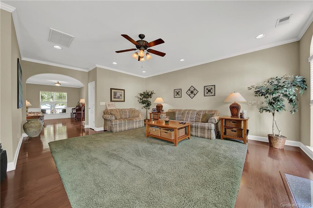 320 Sand Paver Way Fort Mill, SC 29708 - Photo 9 of 42 a living room with furniture and a potted plant