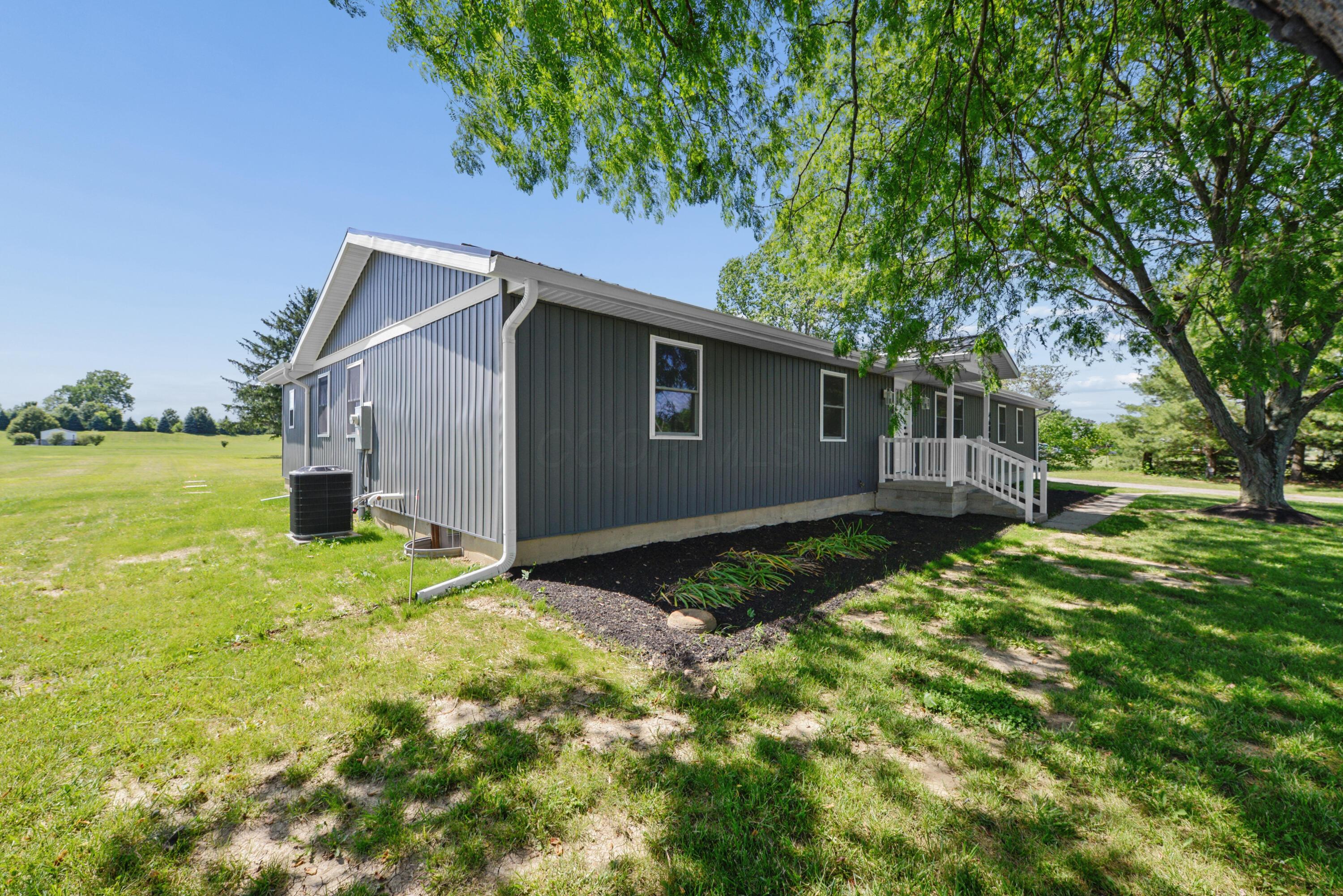 4600 Liberty Road Delaware, OH 43015 - Photo 2 of 47