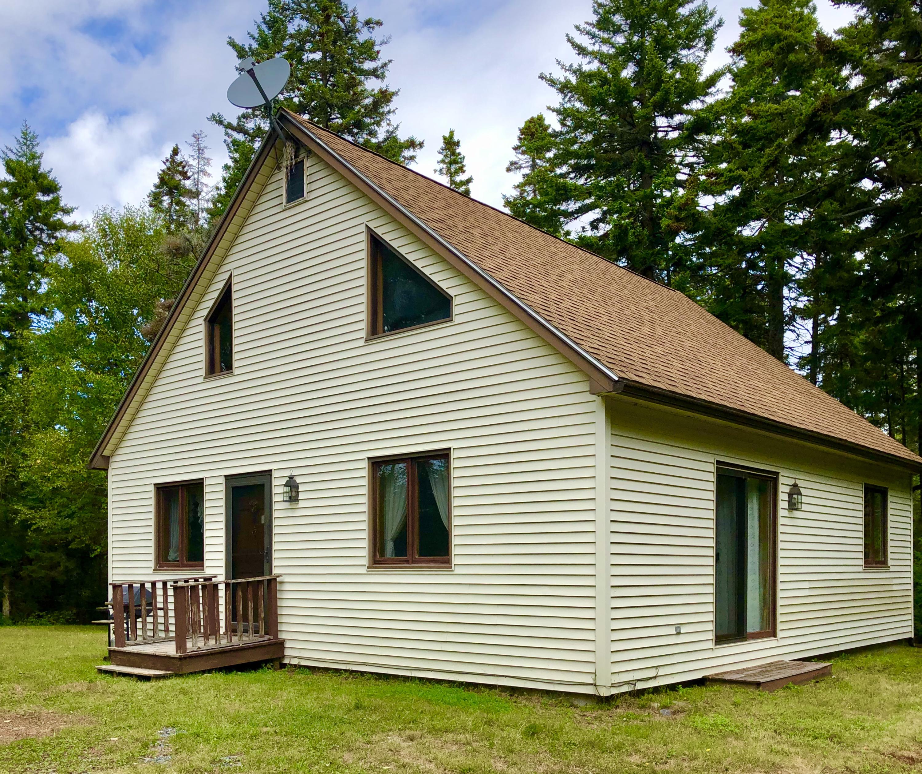 4 Lyford Road Bernard, ME 04612 - Photo 3 of 49 Exterior front