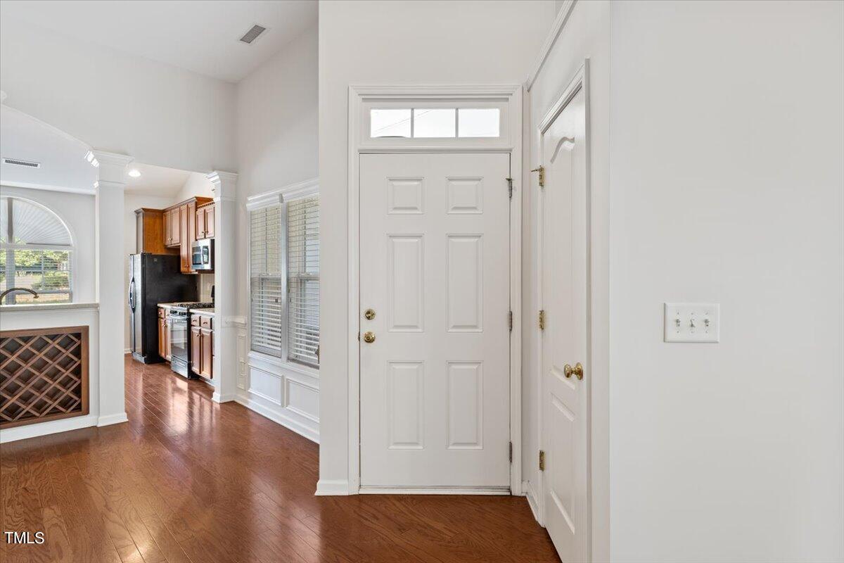 12206 Orchardgrass Lane Raleigh, NC 27614 - Photo 4 of 40 05-12206 Orchardgrass Ln