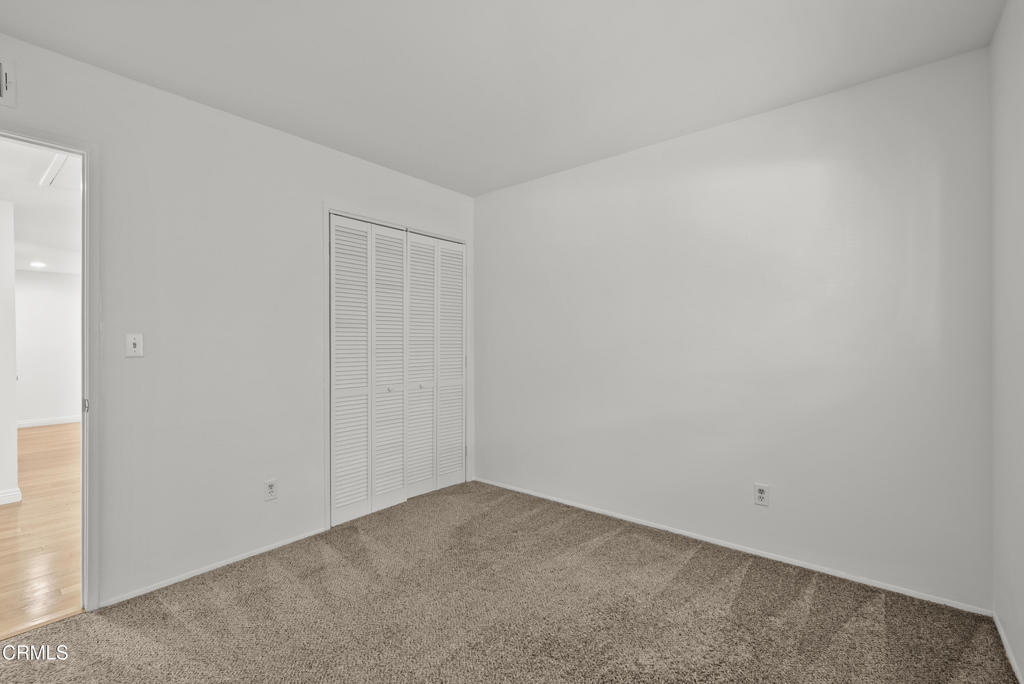 9426 Carlynn Place Tujunga, CA 91042 - Photo 22 of 37 9426 Carlynn Pl for lease listed by Robb