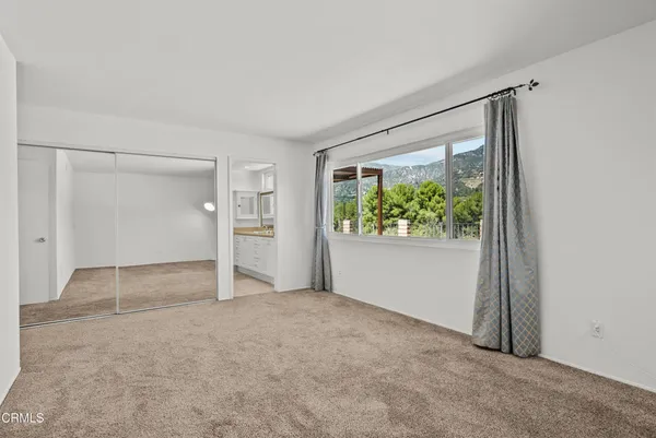 $5,200 | 9426 Carlynn Place, Tujunga, CA 91042