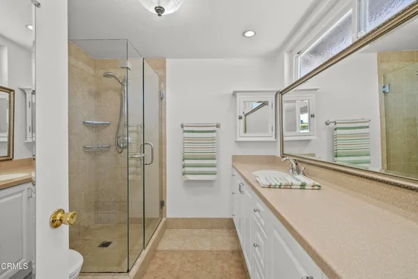 $5,200 | 9426 Carlynn Place, Tujunga, CA 91042