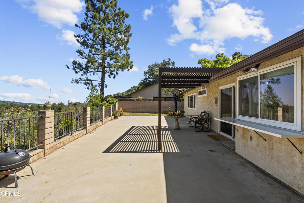 9426 Carlynn Place Tujunga, CA 91042 - Photo 29 of 37 9426 Carlynn Pl for lease listed by Robb