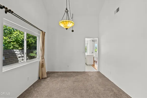 $5,200 | 9426 Carlynn Place, Tujunga, CA 91042