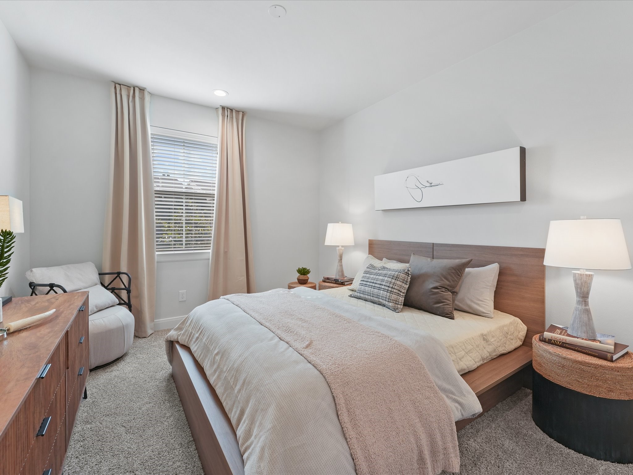 3518 Hamilton Heights Street Houston, TX 77063 - Photo 10 of 25 First Floor Bedroom