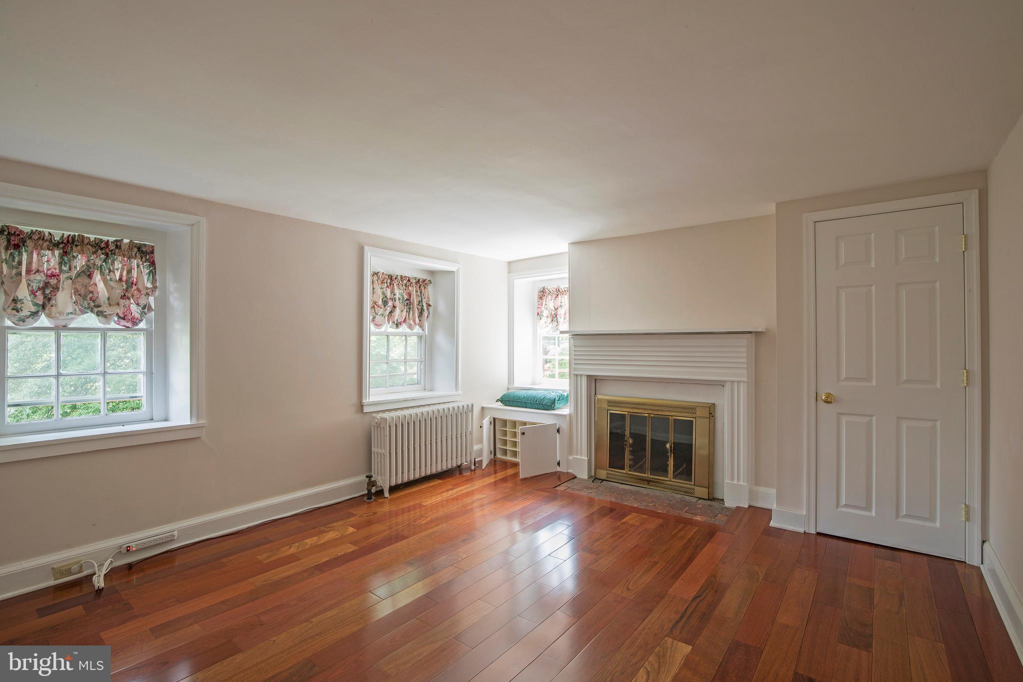 1181 Oxford Valley Road Yardley, PA 19067 - Photo 33 of 61 Bedroom #3