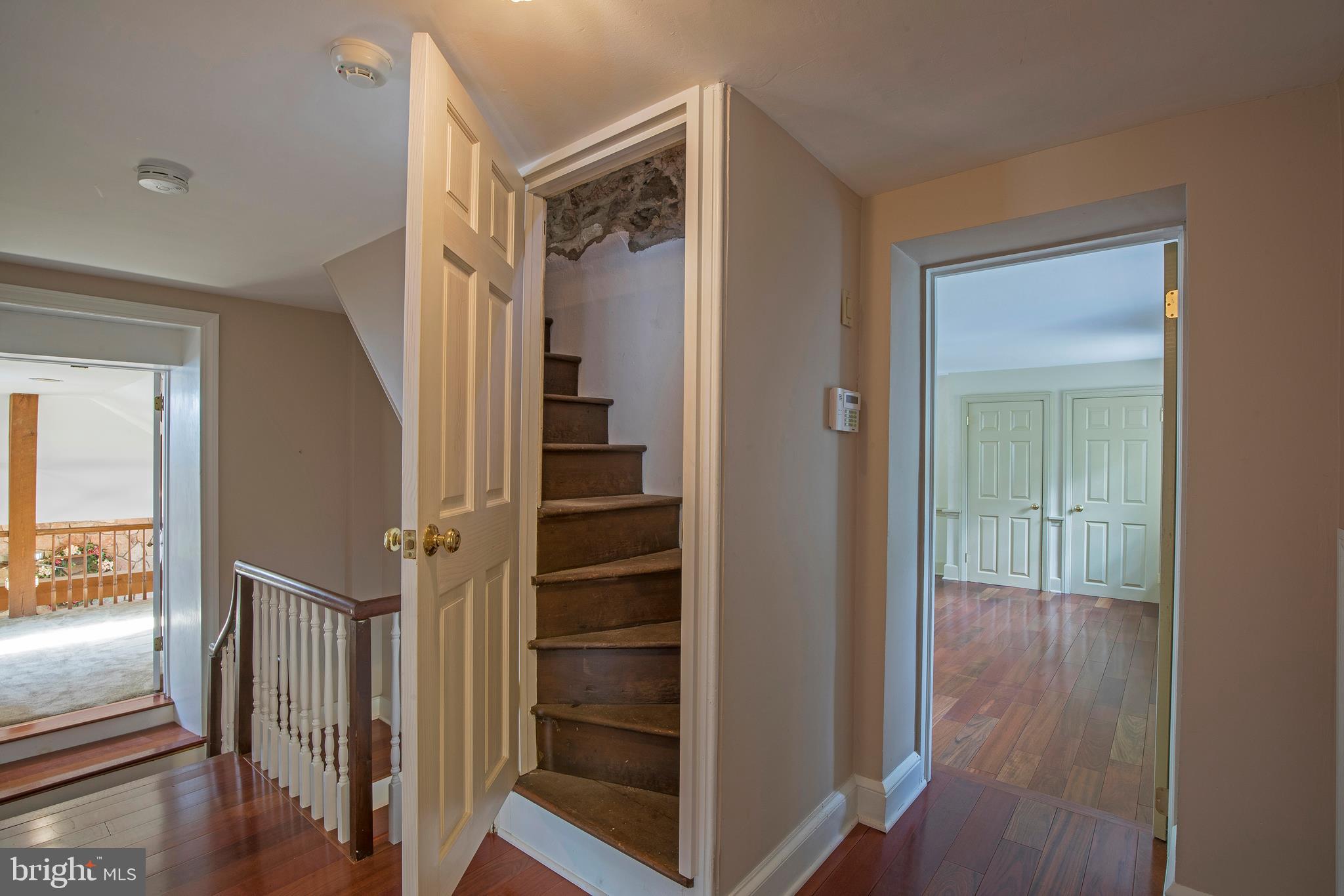 1181 Oxford Valley Road Yardley, PA 19067 - Photo 35 of 61 Pie Staircase to Third Floor