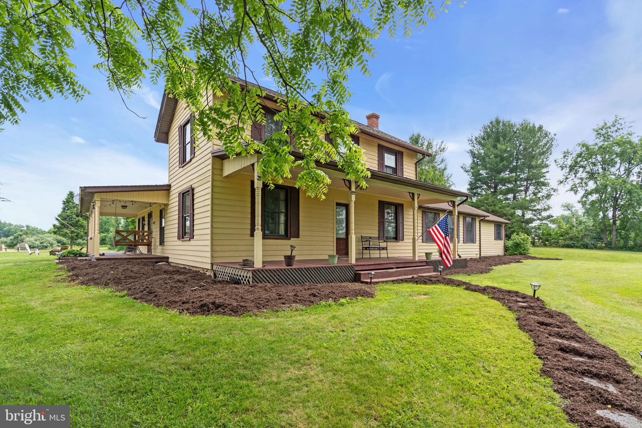 Front  View of Single Family Home