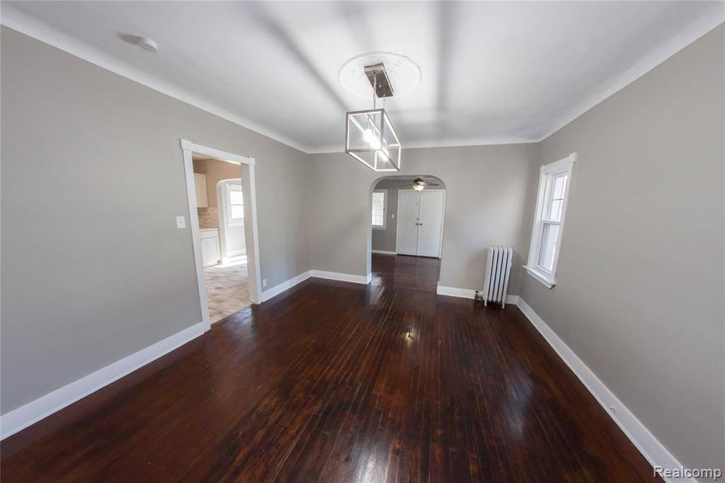 5229 Yorkshire Road Detroit, MI 48224 - Photo 9 of 59