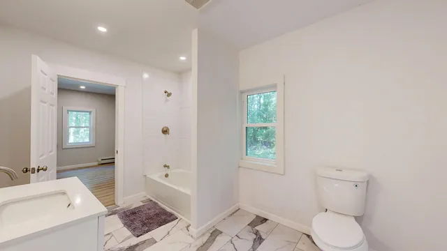 $362,000 | 313 West Neck Road, Nobleboro, ME 04555