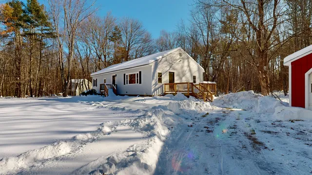 $362,000 | 313 West Neck Road, Nobleboro, ME 04555