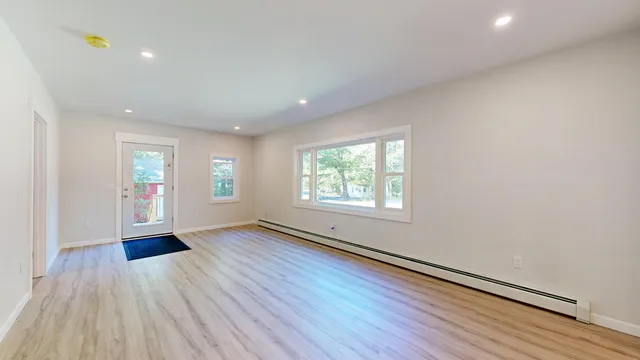 $362,000 | 313 West Neck Road, Nobleboro, ME 04555