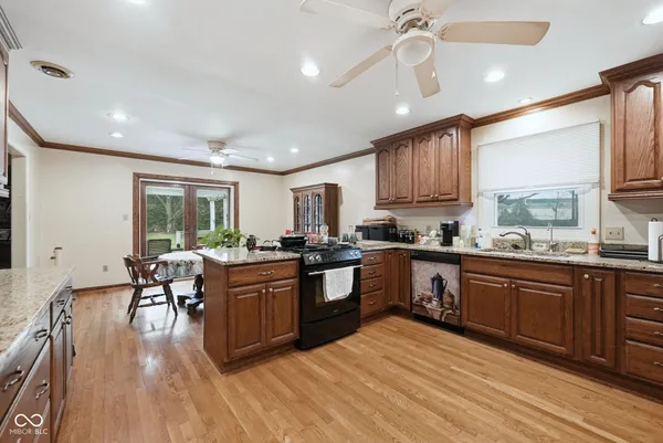 $385,000 | 7130 Wynter Way, Indianapolis, IN 46250