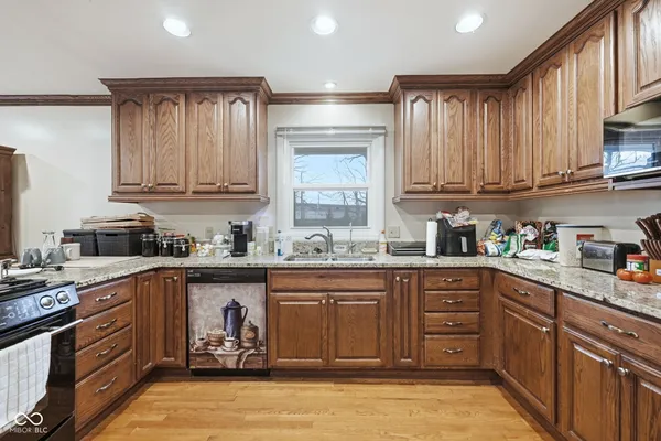$385,000 | 7130 Wynter Way, Indianapolis, IN 46250