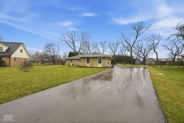$385,000 | 7130 Wynter Way, Indianapolis, IN 46250