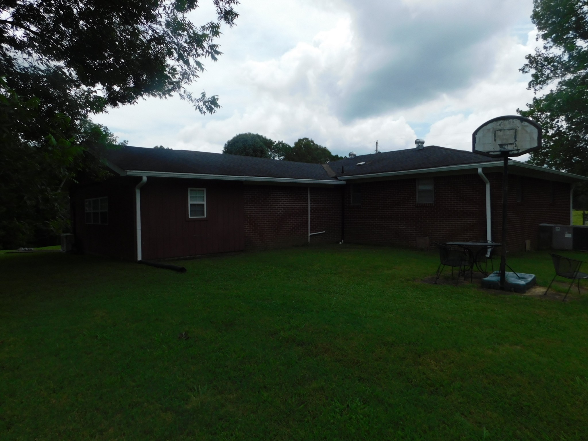 410 Mcmurray Road Parsons, TN 38363 - Photo 8 of 21 Gallery Image 8