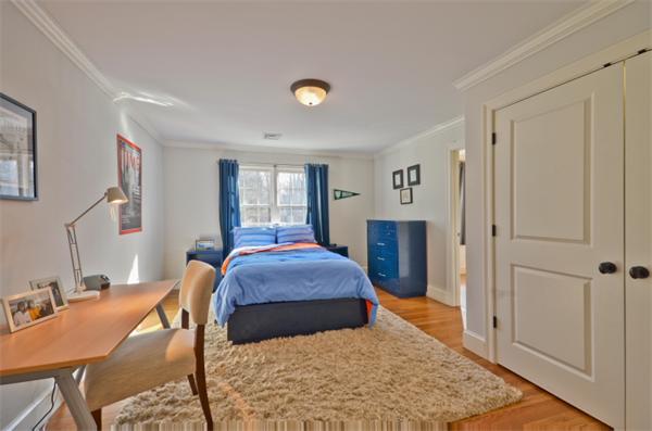 8 Poplar Road Wellesley, MA 02482 - Photo 23 of 30