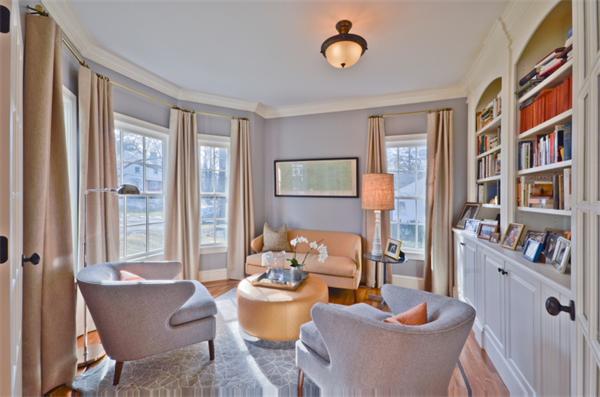 8 Poplar Road Wellesley, MA 02482 - Photo 6 of 30