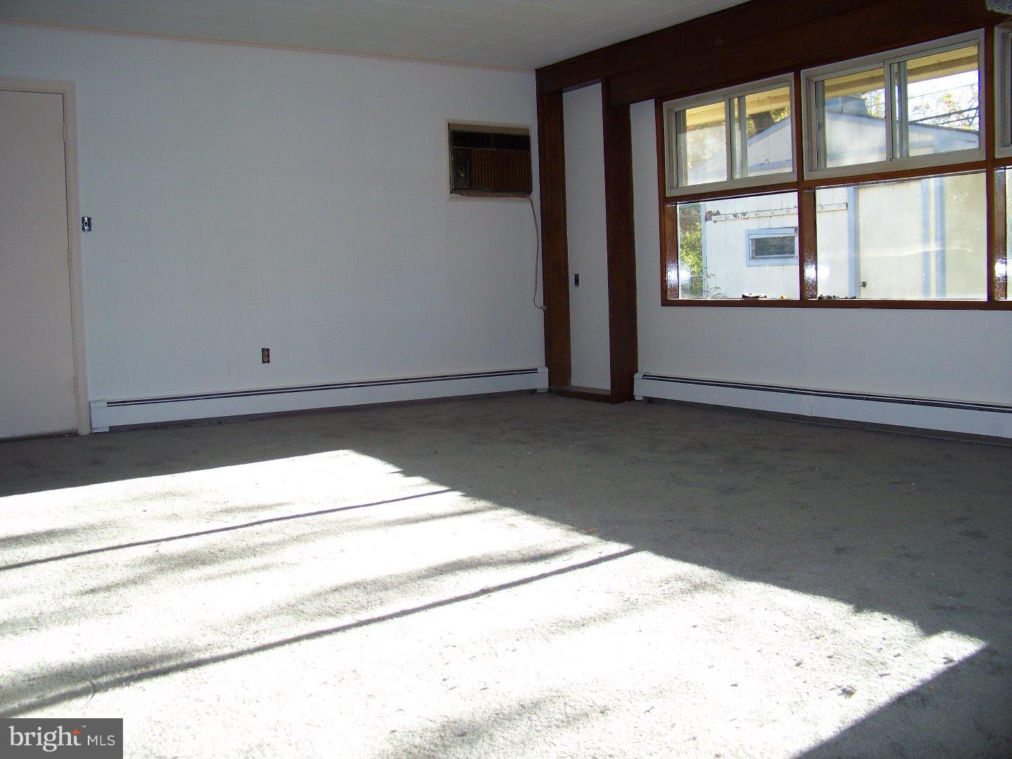 35 Gingerbush Road Levittown, PA 19057 - Photo 2 of 17 Living Room