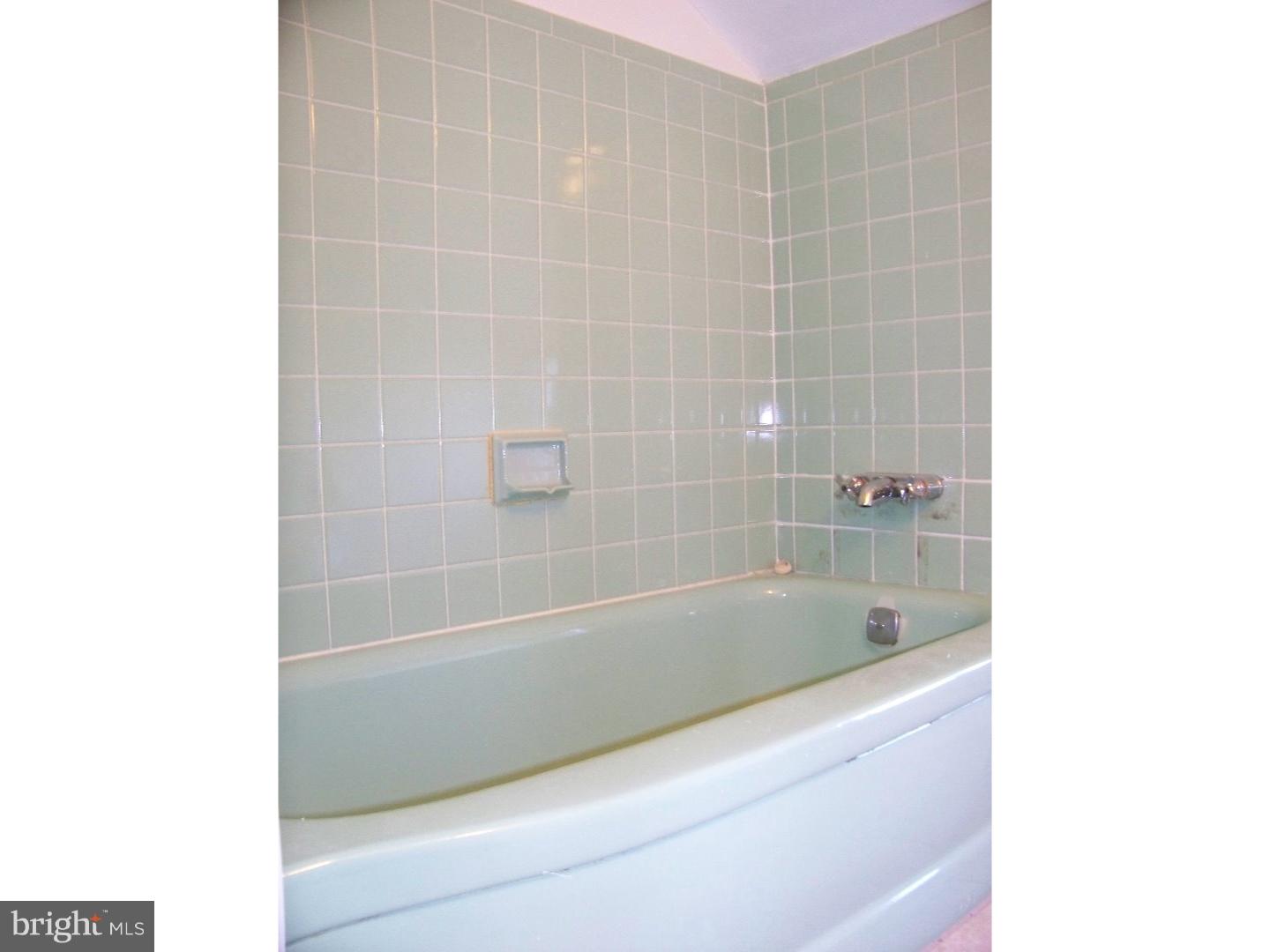 35 Gingerbush Road Levittown, PA 19057 - Photo 10 of 17 Bathroom