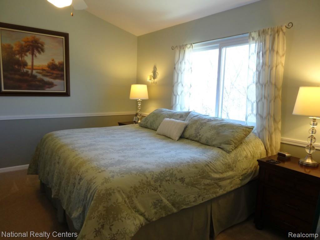4335 North Ridge Drive Pinckney, MI 48169 - Photo 24 of 42 Master Bedroom has Vaulted Ceiling!
