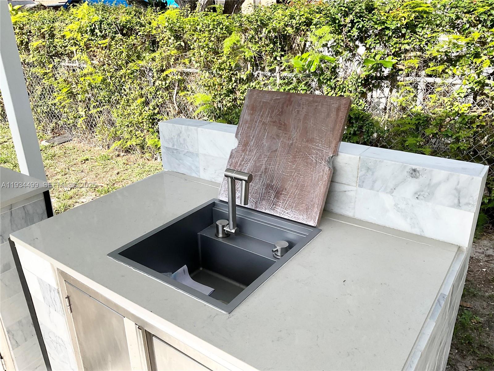 161 Northwest 145th Street Miami, FL 33168 - Photo 39 of 39