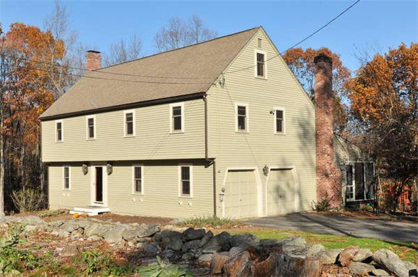 22 Woobly Road Bolton, MA 01740 - Photo 1 of 27