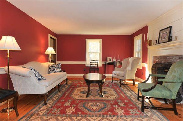 22 Woobly Road Bolton, MA 01740 - Photo 4 of 27